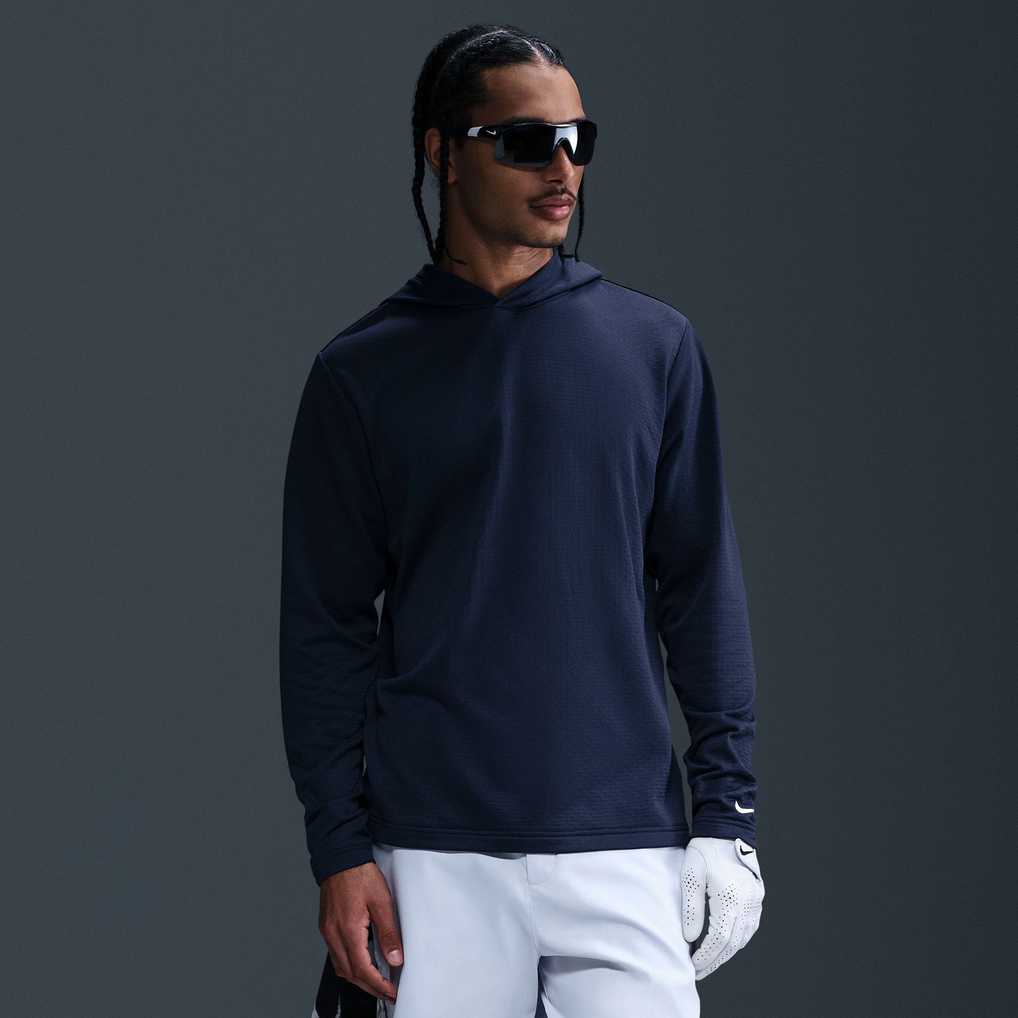Enhance Your Golf Game with a Stylish Golf Sweatshirt